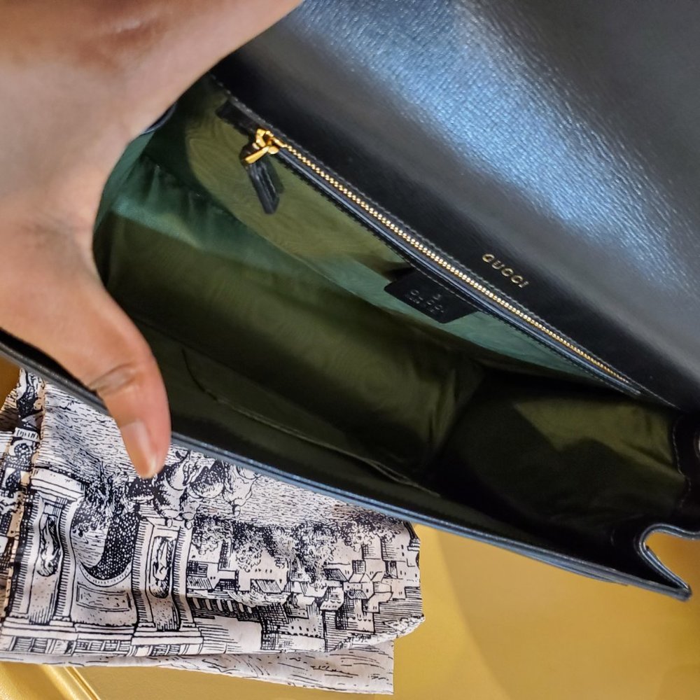 Handbag - Picture 2 of 14